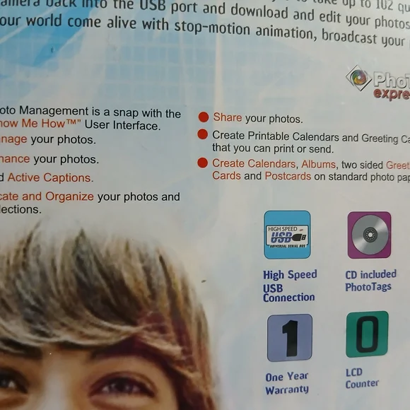 Micros Sleek Black Digital Camera - Picture 5 of 8